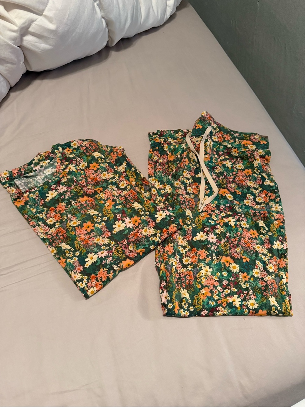 Floral Green Womens Pajama Set with Drawstring Waist